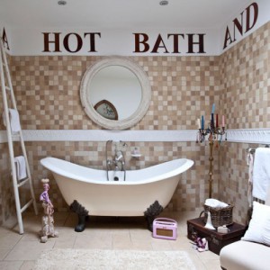 Un baño de letras. Decoración hogar, Ideas para decorar, Decoralia.es