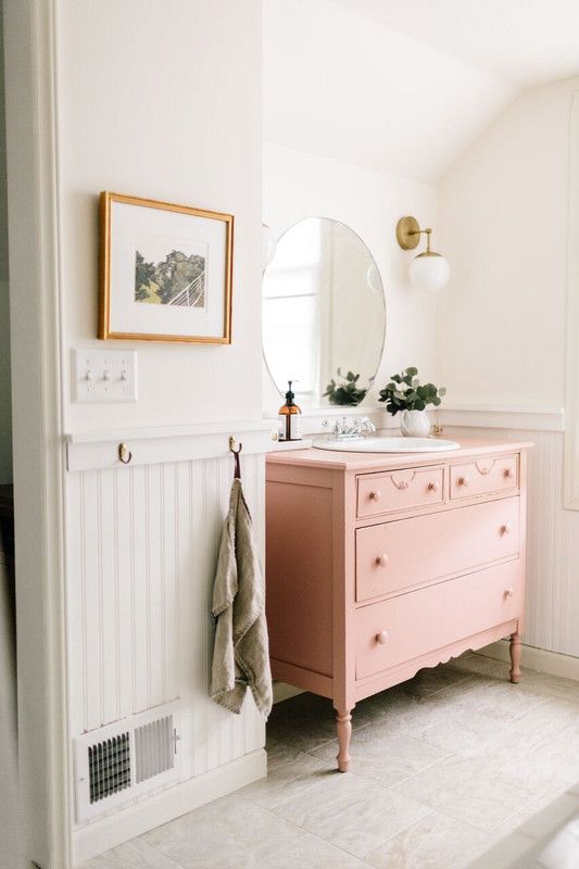 ¿Te atreverías con un baño rosa? 21 Baños de color rosa