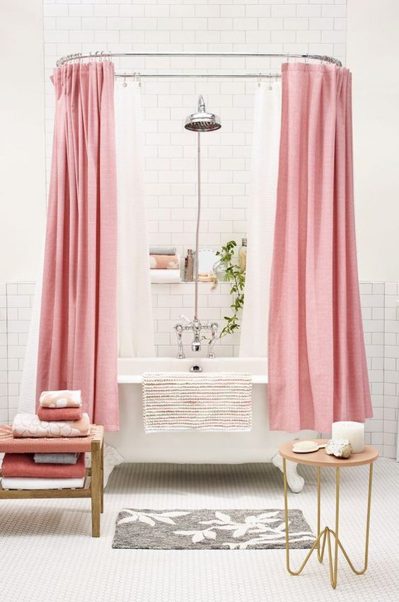 Baños de color rosa