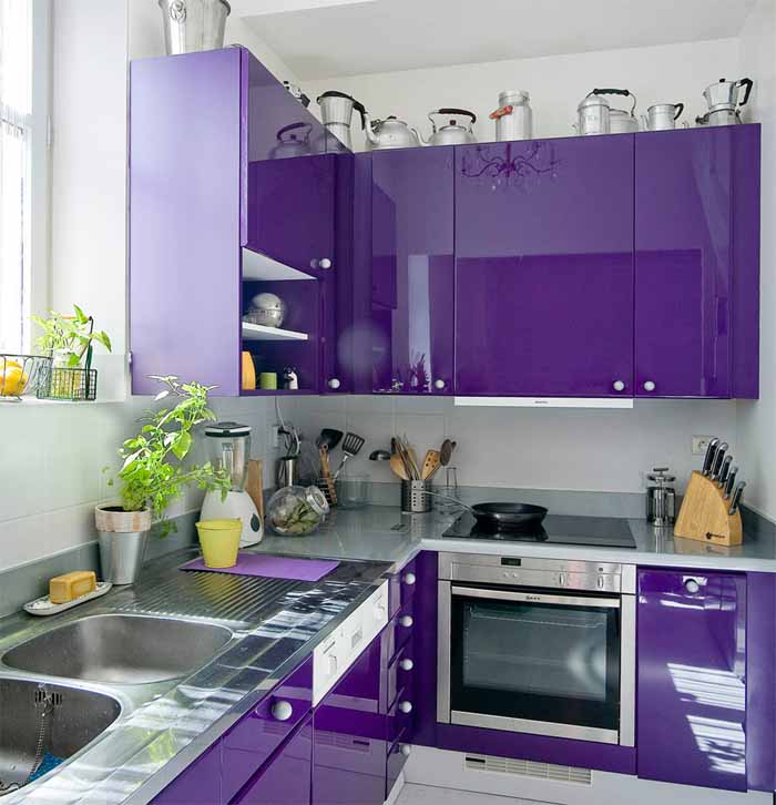 Cocinas Ultra Violete Pantone 2018