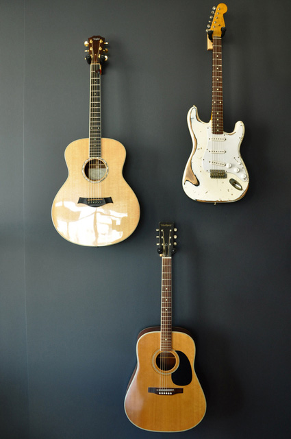 Decorar con guitarras