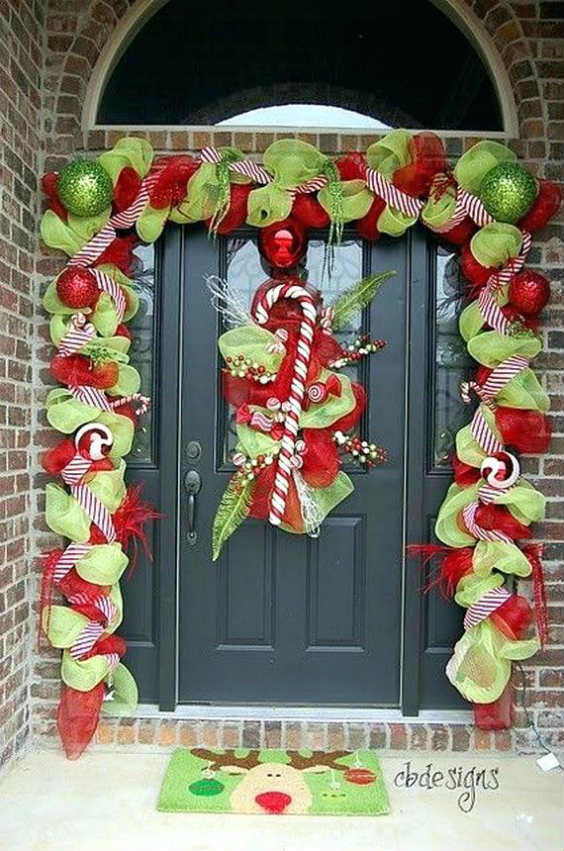 Decoración de puertas de Navidad