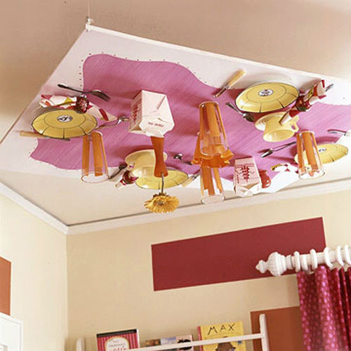 Decorar el techo de una habitación infantil