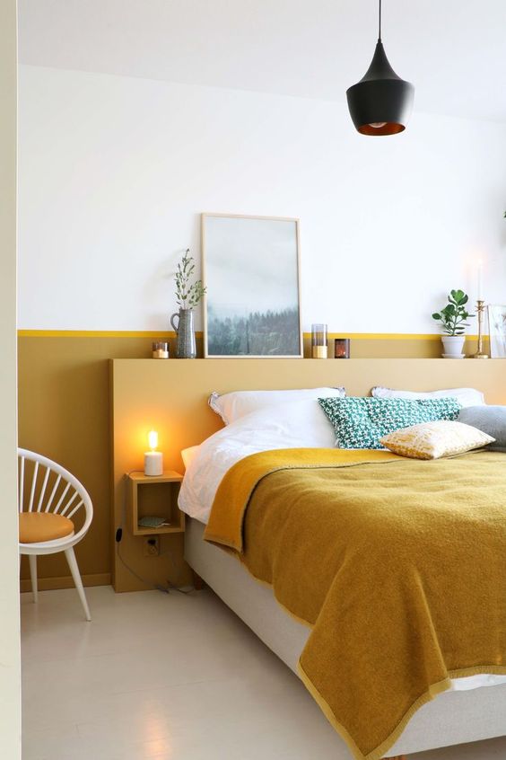 Dormitorio amarillo mostaza