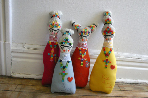 Muñecas de tela Frida