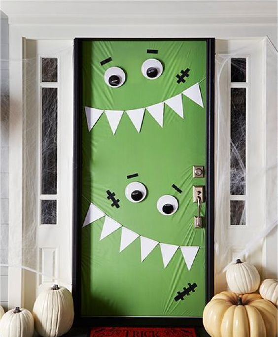 Ideas para decorar tu puerta en Halloween ¡Terroríficas y simpáticas!