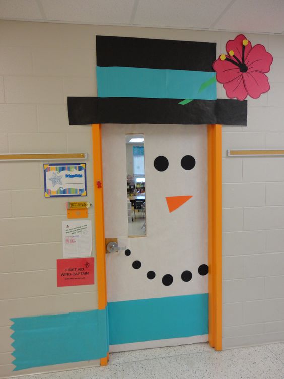 Decorar puertas de Navidad colegio