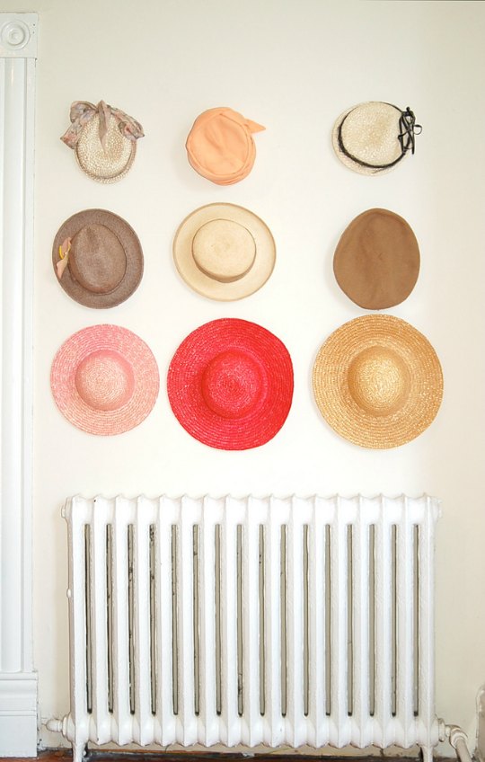 Decorar paredes con sombreros