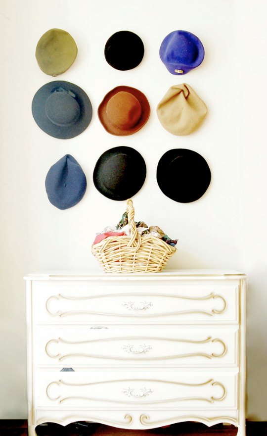 Decorar paredes con sombreros