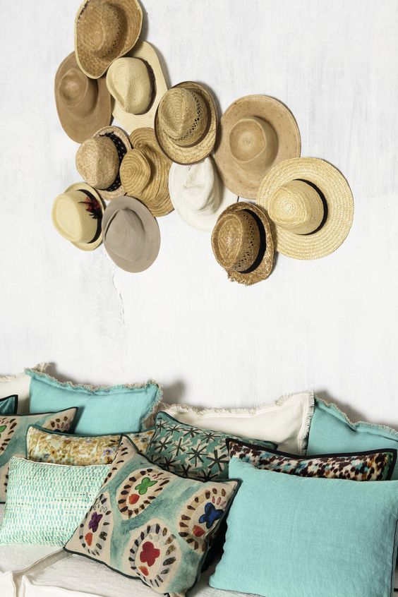 Decorar paredes con sombreros