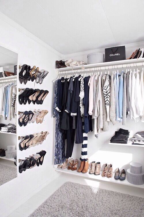 Ideas para organizar zapatos en la pared